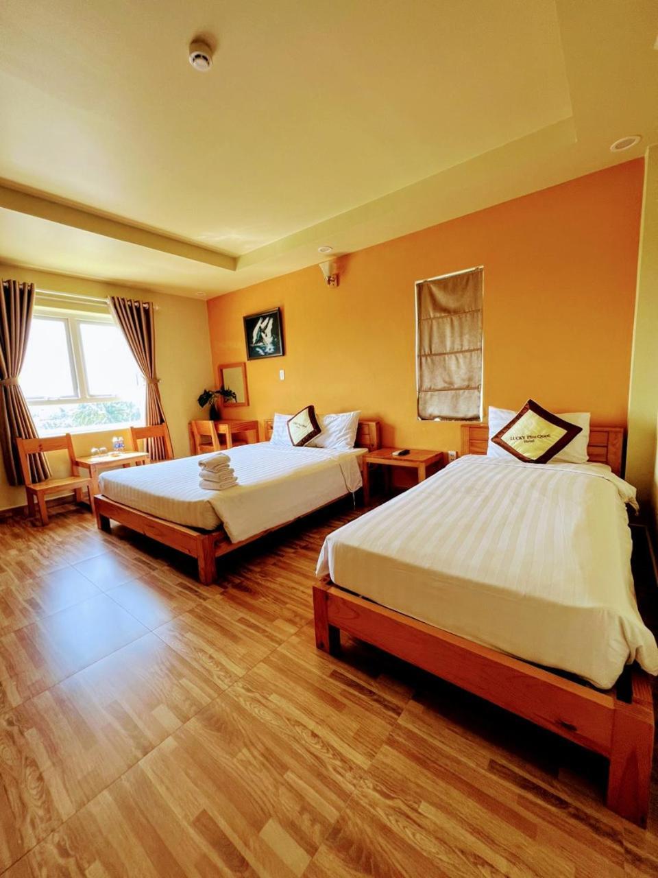 Lucky Phu Quoc Hotel Eksteriør bilde